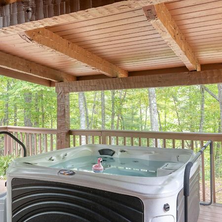 Dudley I By Avantstay Cosy Cabin W Hot Tub Incredible Views Pigeon Forge Exterior photo
